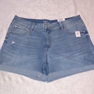 Time & Tru Blue Jean Shorts-Size 12-Relaxed Fit-New with Tags
